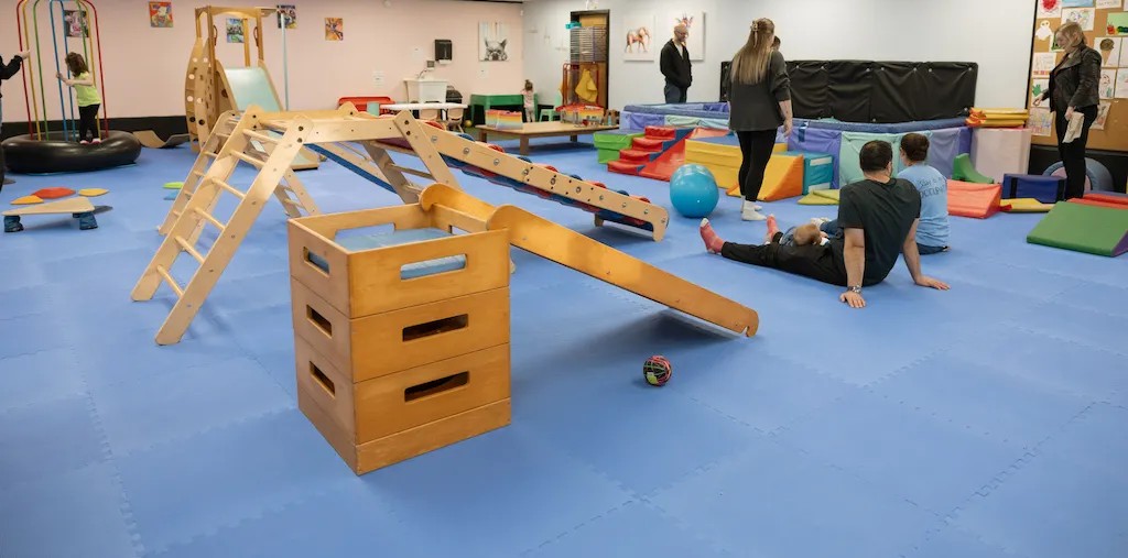 Children in open play soft-play area
